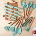 Set Utensilios Cocina En Silicona Y Juegos De Cuchillos 19Pc Negro - Image 3